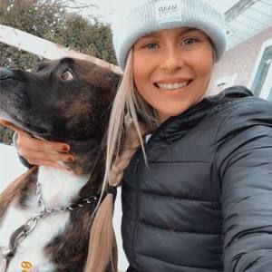 Meet your Posher, Cindy